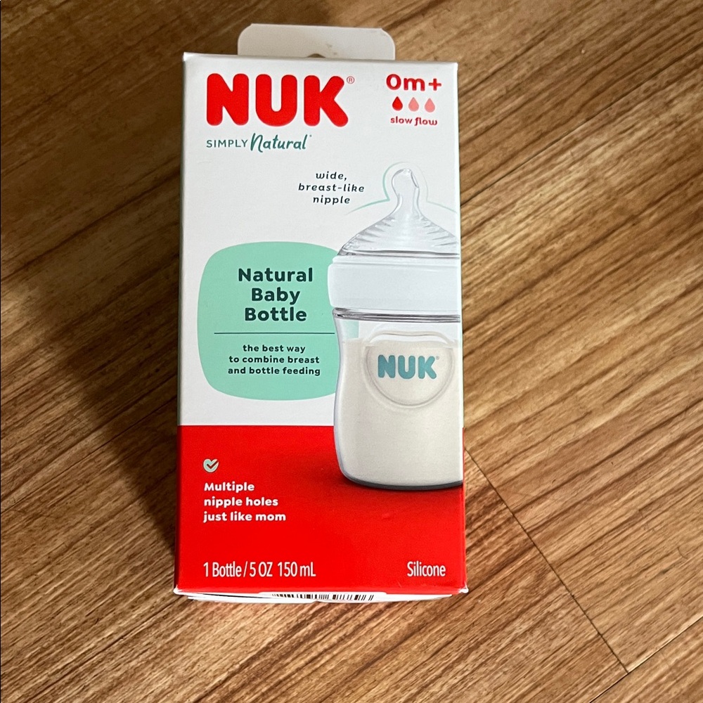 NUK Simply Natural Baby Bottle - NEW - Om+ Wide Breast-like nipple!!